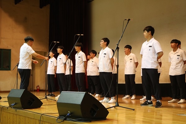 ▲ 2017년 대정고등학교 행사. ©Newsjeju