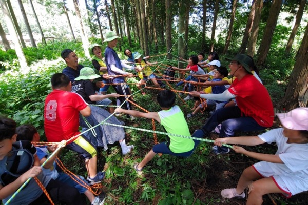 ▲ 전남 해남지역으로 여름캠프를 다녀 온 '생명나무 숲학교'의 아이들. ©Newsjeju