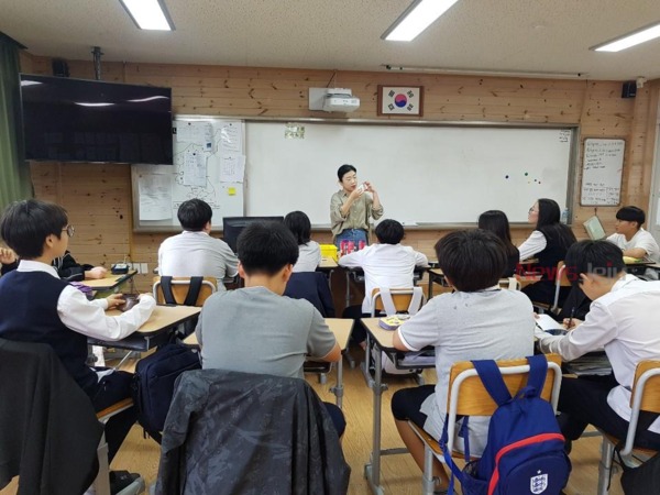 ▲ 신산중학교. ©Newsjeju
