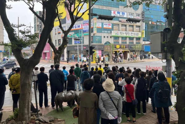 ▲ 박건도 예비후보 선거사무소 개소식을 찾은 지지자들 ©Newsjeju