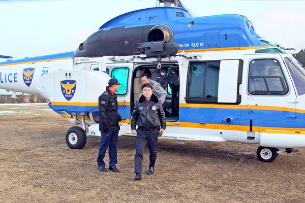 ▲ 설 연휴기간동안 제주경찰청에서는 헬기를 이용해 공중순찰을 시행한다. ©Newsjeju