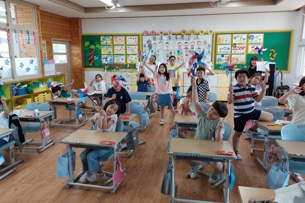 ▲ 김녕초등학교에서 진행된 다문화 이해교육. 사진=구좌읍이주여성가족지원센터. ©Newsjeju